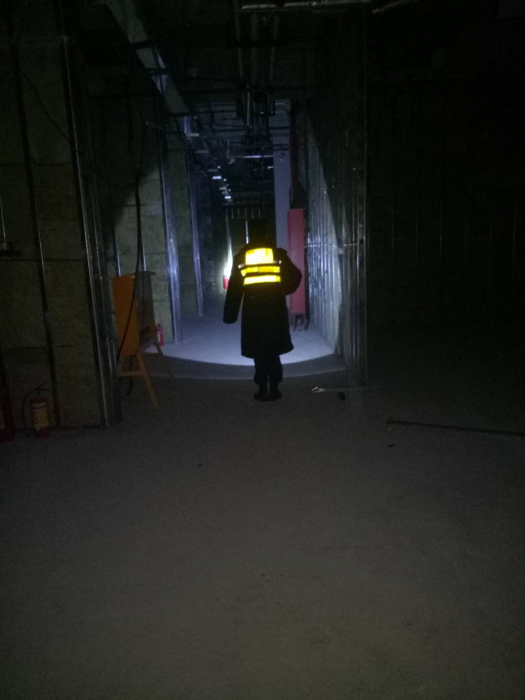 我是物业人，春节我值班