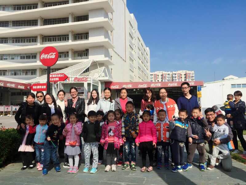 探访可口可乐工厂，畅游神秘世界