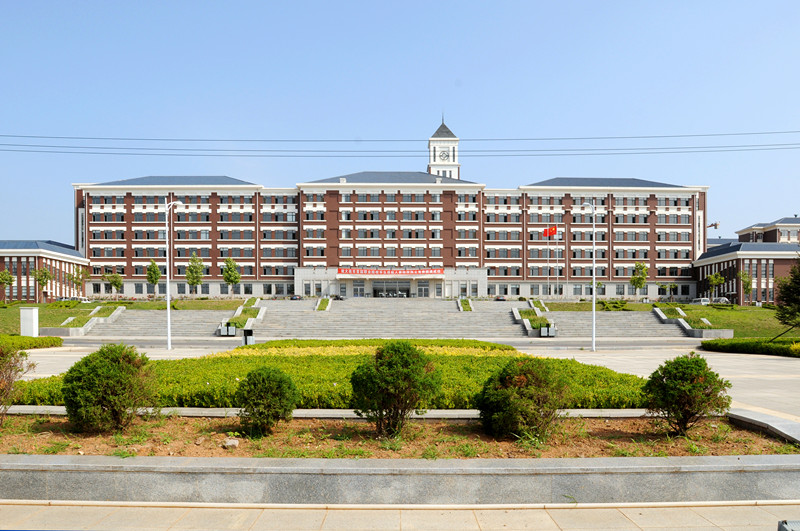 大连市技师学院2016年在线报名