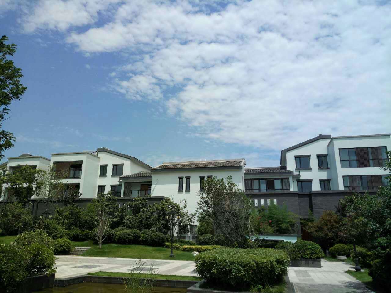 建业联盟新城别墅